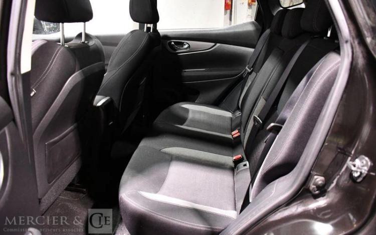 NISSAN QASQHAI 1,6 DCI130 N-CONNECT NOIR EQ-732-NE