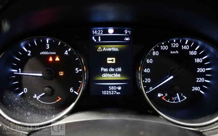 NISSAN QASQHAI 1,6 DCI130 N-CONNECT NOIR EQ-732-NE