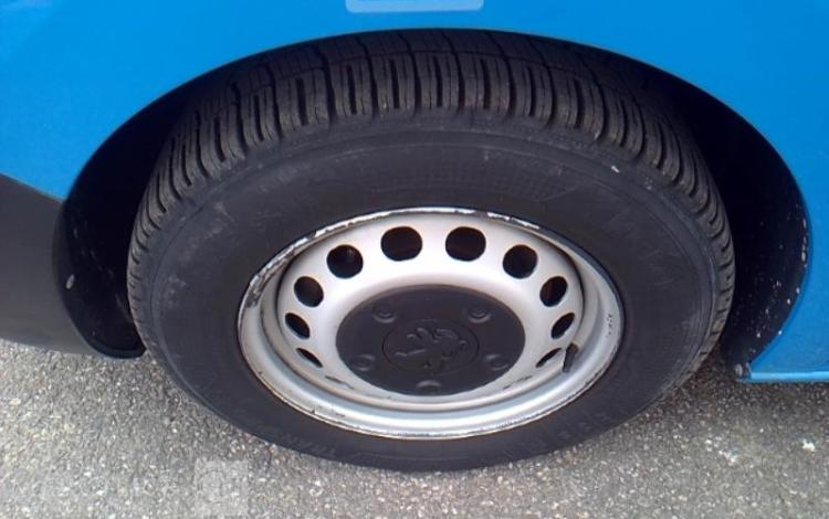 PEUGEOT EXPERT HDI BLEU ER-015-AF