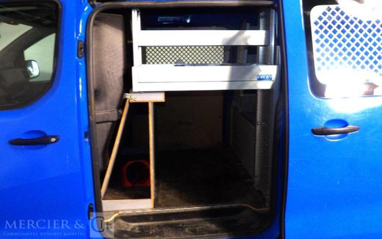 PEUGEOT EXPERT HDI BLEU ER-845-DK