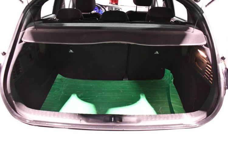 DS DS4 BLUE HDI 120 SO CHIC S&S EAT6 BLANC ES-905-KF