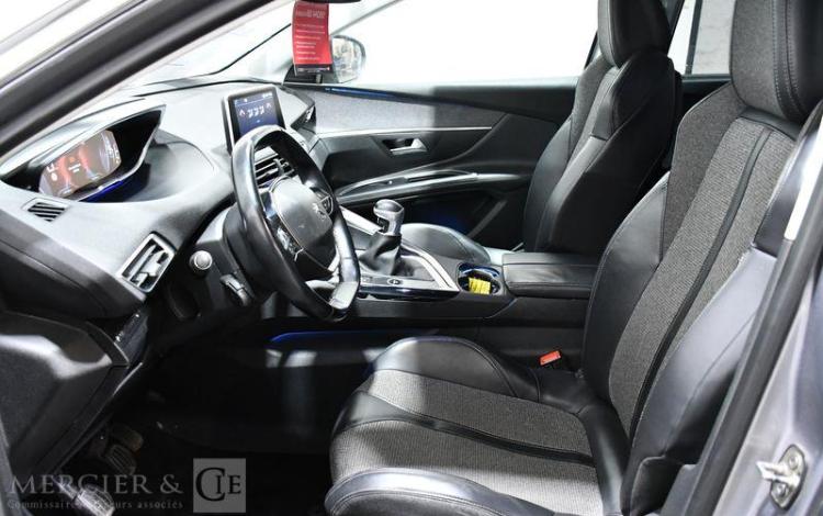 PEUGEOT 5008 1.5 BLUEHDI 130ch ALLURE GRIS ET-246-EC