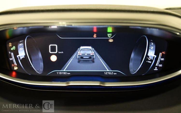 PEUGEOT 5008 1.5 BLUEHDI 130ch ALLURE GRIS ET-246-EC