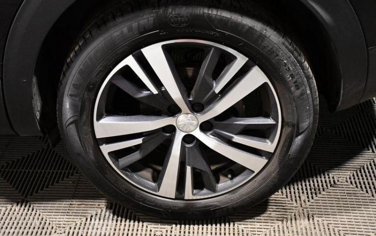 PEUGEOT 3008 1,6 BLUE HDI 120 ALLURE NOIR ET-428-FT