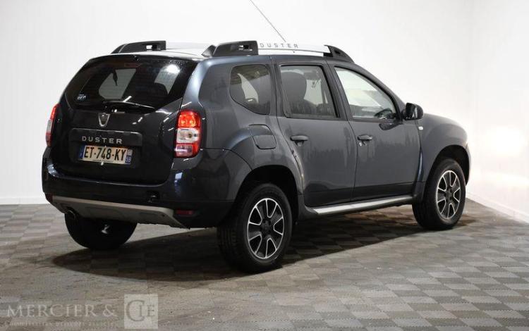 DACIA DUSTER GRIS ET-748-KY