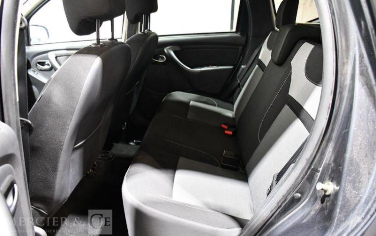 DACIA DUSTER GRIS ET-748-KY
