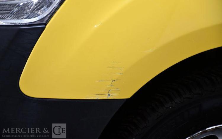 CITROEN BERLINGO 1.6 BLUEHDI 100ch XL JAUNE EV-348-FA