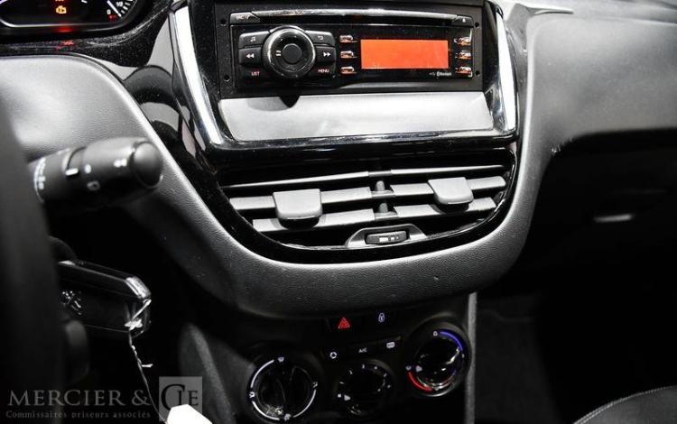 PEUGEOT 208 SOCIETE 1.6 BLUEHDI 75 PREMIUM BLANC EV-579-PG
