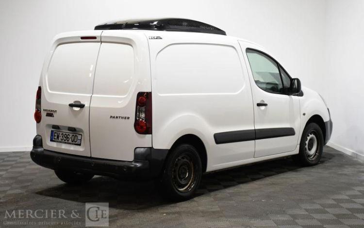 PEUGEOT PARTNER FOURGON 1.6 BLUEHDI 100 L1 M FRIGO BLANC EW-396-QD