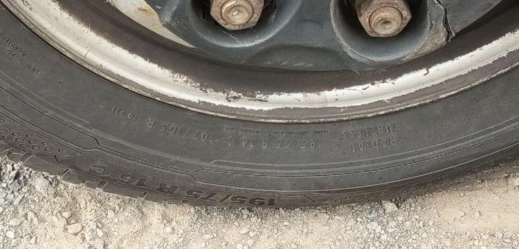 IVECO DAILY 35C12 BENNE AVEC COFFRE ACIER DIESEL – 170180 KMS – ANNEE 2018 ROUGE EW-714-HP