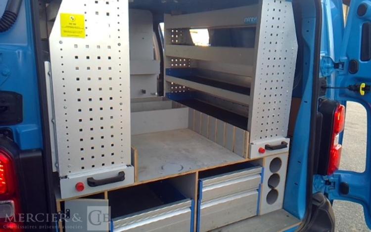 CITROEN JUMPY HDI BLEU EY-790-ZS