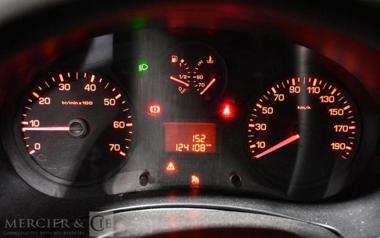 CITROEN BERLINGO TAILLE M CLUB BLUE HDI 75 BVM JAUNE EZ-249-TV