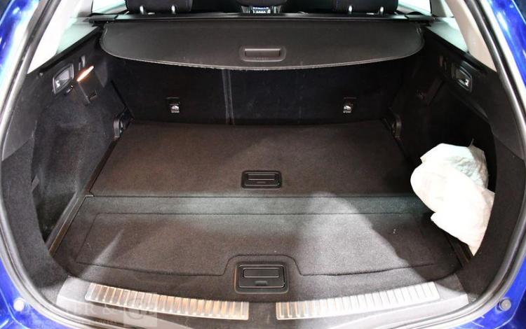 RENAULT MEGANE ESTATE 1,6 DCI 130 ENERGY GT LINE BLEU EZ-945-HM