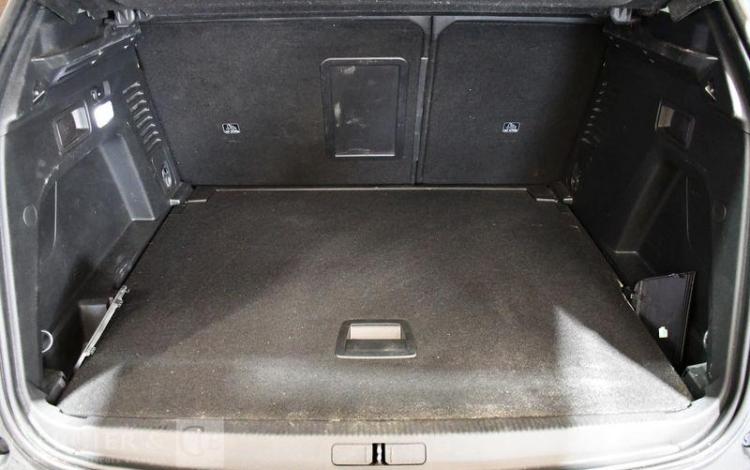 PEUGEOT 3008 2.0 BLUEHDI 180 GT EAT BLANC FB-380-NM