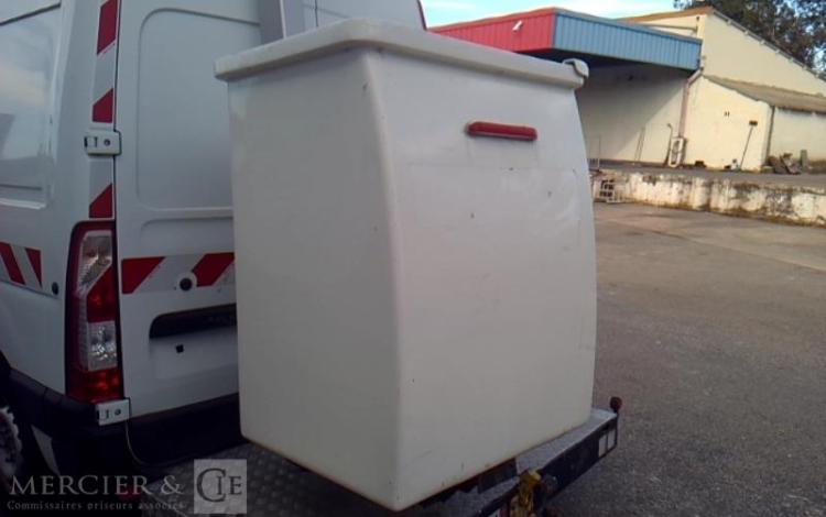 RENAULT MASTER NACELLE SUR VL KLUBB K32 12M 1462H BLANC FB-677-TN