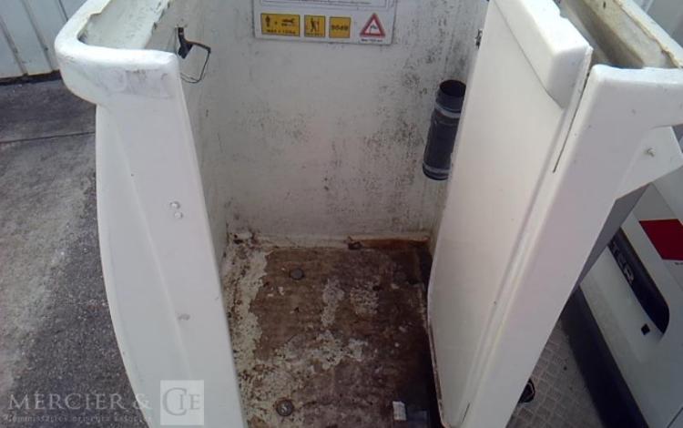 RENAULT MASTER NACELLE SUR VL KLUBB K32 12M 1462H BLANC FB-677-TN