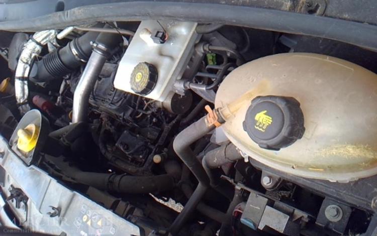 RENAULT MASTER NACELLE SUR VL KLUBB K32 12M 1462H BLANC FB-677-TN