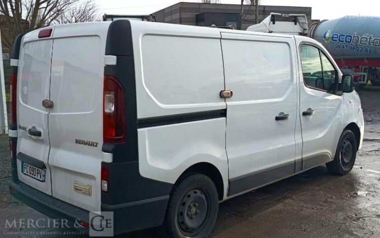 RENAULT TRAFIC GCF L1H1 1200 ENERGY DCI 125 BLANC FC-090-PV