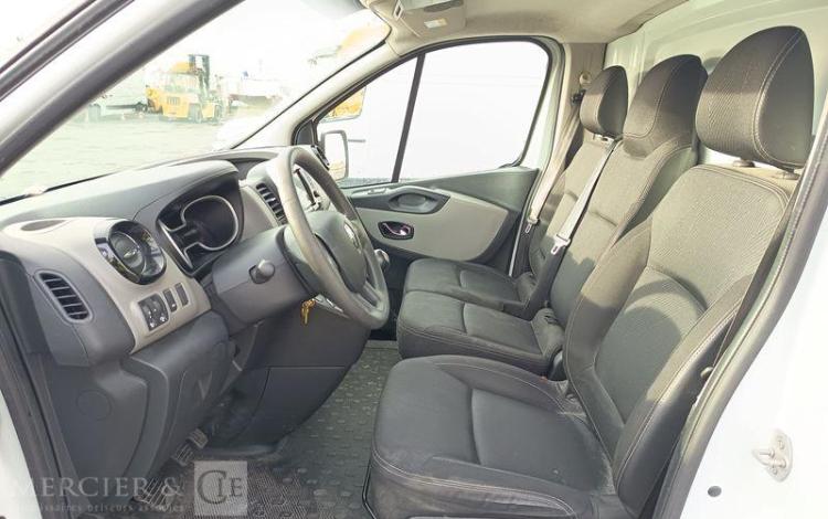 RENAULT TRAFIC GCF L1H1 1200 ENERGY DCI 125 BLANC FC-090-PV