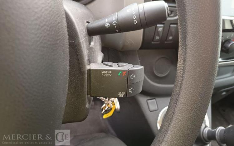 RENAULT TRAFIC GCF L1H1 1200 ENERGY DCI 125 BLANC FC-090-PV