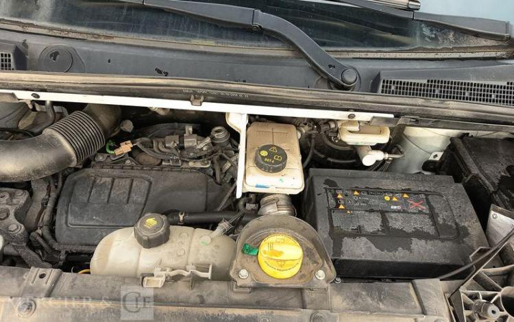 RENAULT TRAFIC GCF L1H1 1200 ENERGY DCI 125 BLANC FC-090-PV