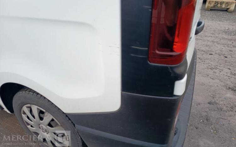 RENAULT TRAFIC GCF L1H1 1200 ENERGY DCI 125 BLANC FC-090-PV