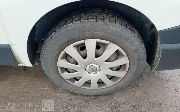 RENAULT TRAFIC GCF L1H1 1200 ENERGY DCI 125 BLANC FC-090-PV