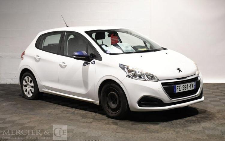 PEUGEOT 208 1.2 PURETECH 70ch LIKE
 BLANC FE-391-YX