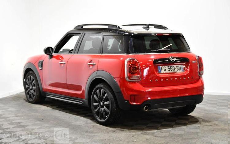 MINI COUNTRYMAN 1,5 135 COOPER BVA ROUGE FG-560-BH