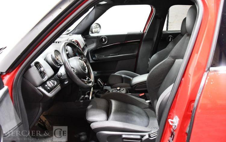 MINI COUNTRYMAN 1,5 135 COOPER BVA ROUGE FG-560-BH
