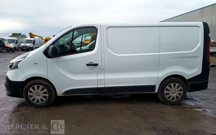 RENAULT TRAFIC GCF L1H1 1200 DCI 120 BLANC FK-189-LJ