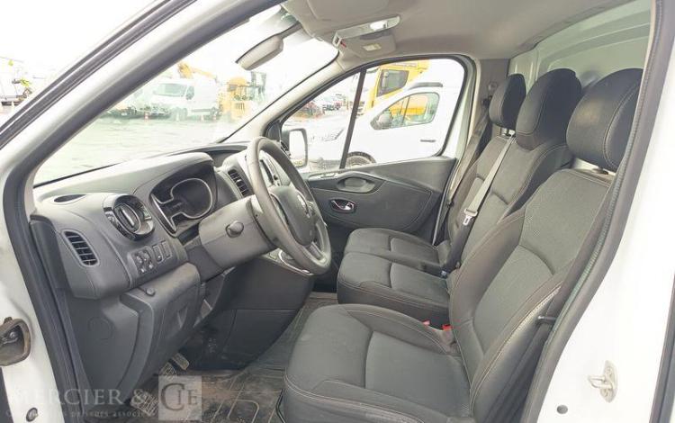 RENAULT TRAFIC GCF L1H1 1200 DCI 120 BLANC FK-189-LJ