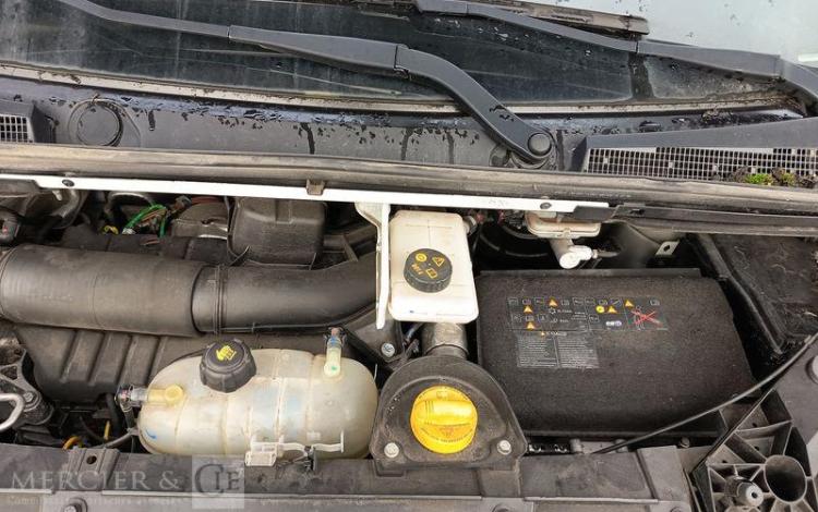 RENAULT TRAFIC GCF L1H1 1200 DCI 120 BLANC FK-189-LJ