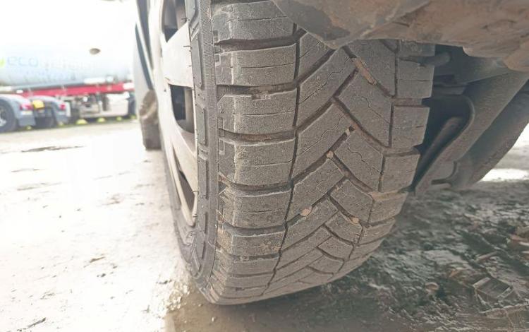 RENAULT TRAFIC GCF L1H1 1200 DCI 120 BLANC FK-189-LJ