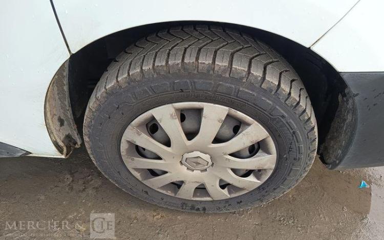 RENAULT TRAFIC GCF L1H1 1200 DCI 120 BLANC FK-189-LJ