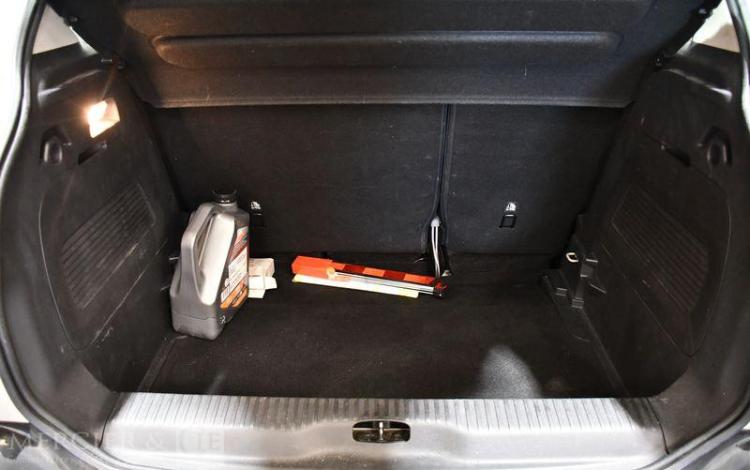 CITROEN C3 AIRCROSS 1,2 PURE TECH 110 GRIS FK-645-VV