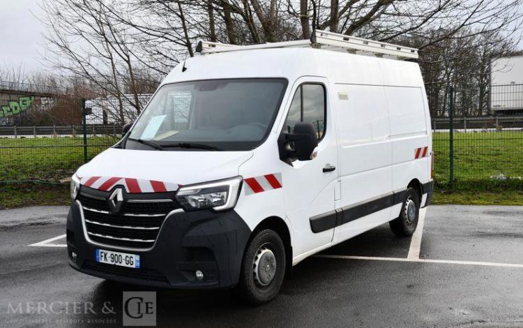RENAULT MASTER GCF F3300 L2H2 DCI 135 BLANC FK-900-GG