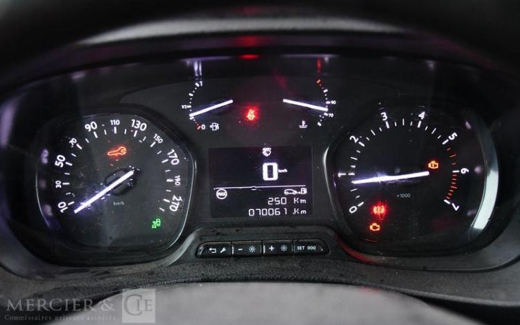 PEUGEOT EXPERT FOURGON 2.0 BLUEHDI 120 ASPHALT BLANC FK-958-SB