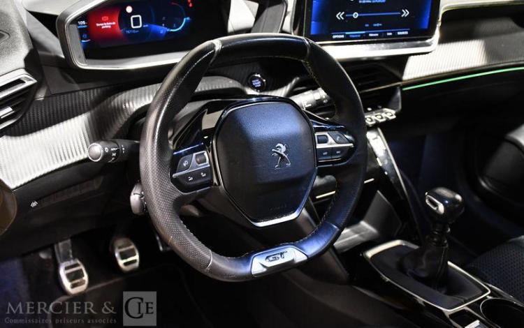 PEUGEOT 208 1,2 PURE TECH JAUNE FM-055-PP