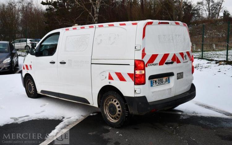 PEUGEOT EXPERT FOURGON 2.0 BLUEHDI 120 L2 PREMIUM PACK BLANC FM-096-JA
