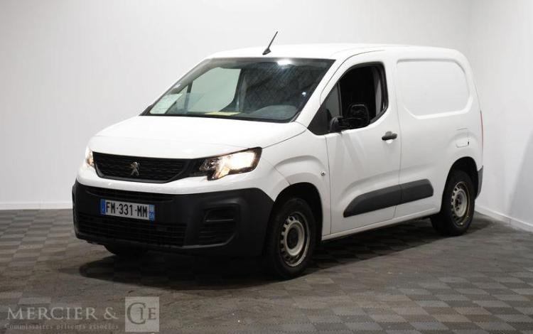 PEUGEOT PARTNER PRO STANDARD 650kg BLUEHDI BLANC FM-331-MM
