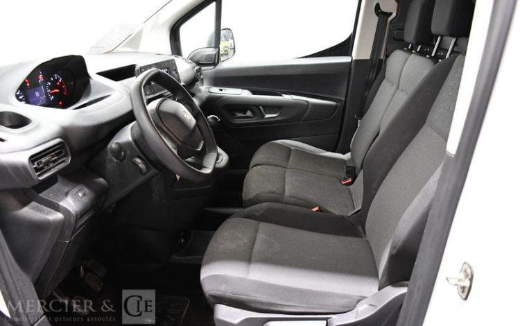 PEUGEOT PARTNER PRO STANDARD 650kg BLUEHDI BLANC FM-331-MM