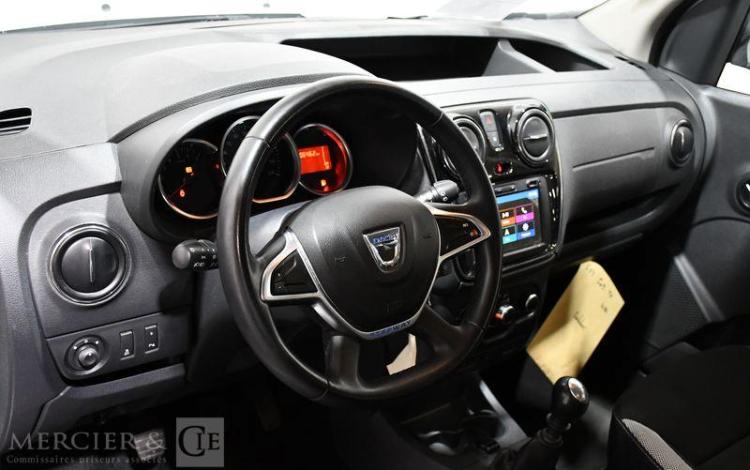 DACIA DOKKER STEPWAY 1.3 TCE 130ch GRIS FM-509-TX