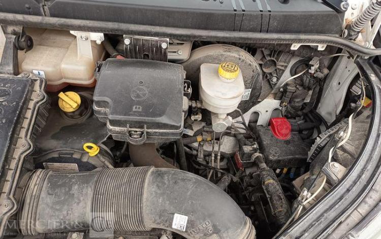 IVECO DAILY VI 35S16 2,3 D 16 V HI-MATIC 156 CV- DIESEL – 100844 KMS – ANNEE 2019 BLANC FM-926-QY