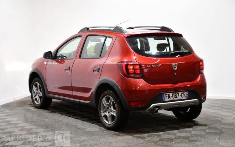 DACIA SANDERO STEPWAY 0.9 TCE 90ch
  FN-067-CR
