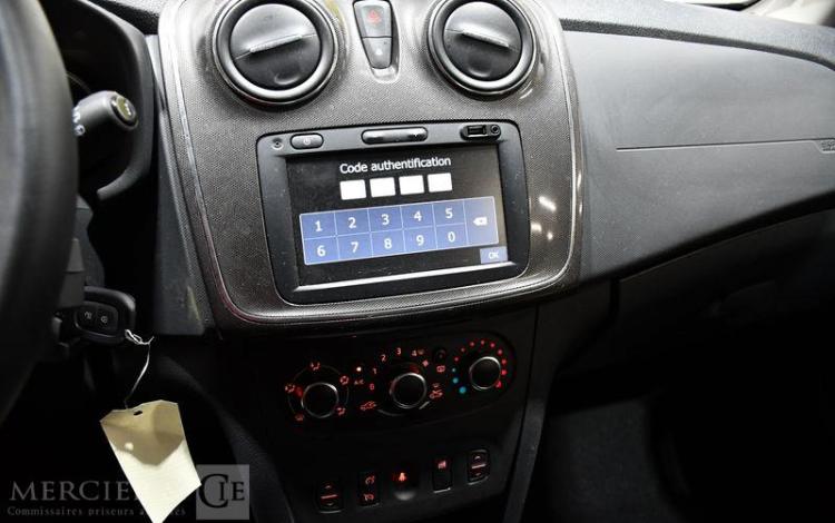 DACIA SANDERO STEPWAY 0.9 TCE 90ch
  FN-067-CR