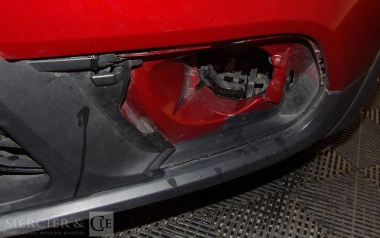 DACIA SANDERO ROUGE FP-317-BT