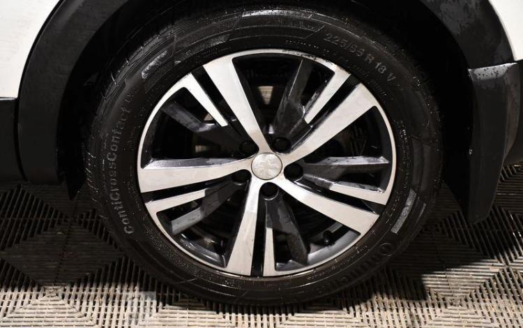 PEUGEOT 5008 1,5 BLUEHDI BLANC FT-479-SA