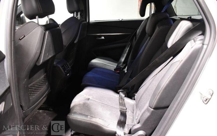 PEUGEOT 5008 1,5 BLUEHDI BLANC FT-479-SA