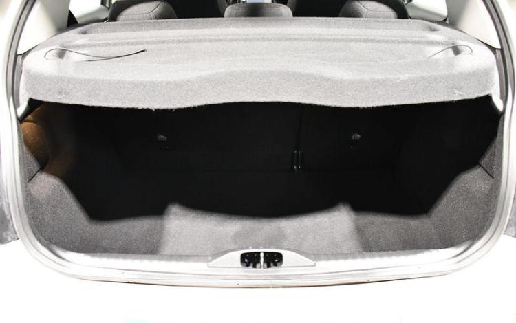 CITROEN C3 PURETECH 83CH FEEL S&S BVM5 5P BLANC FT-542-BG